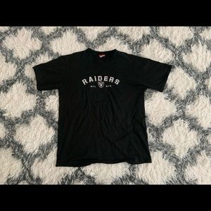 2000s raider shirt, no flaws